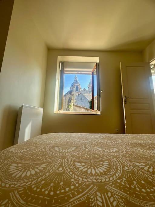 Appartement Au Coeur De La Ville Fortifiee Boulogne-sur-Mer Bagian luar foto